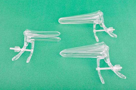 Disposable Vaginal Speculum – Size S, Sterile Plastic Clear – VIAMED (Individually Packed, 100 Count)-1255789
