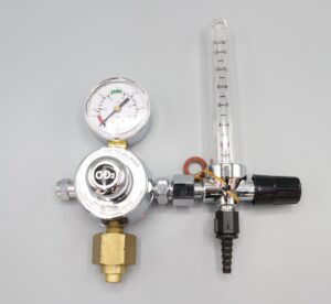 CLEARANCE Oxylitre R1600-C12 Regulator and Flowmeter 0-12Lpm, nut fitting - (1 Available)